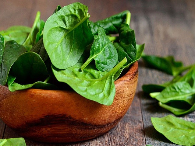 مصرف سبزیجات سبز برای تقویت سیستم ایمنی بدن | سیوطب